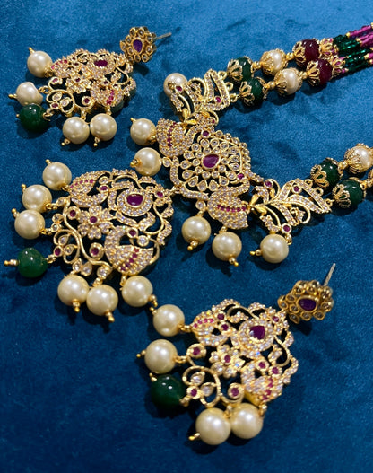 Arasha Necklace and Earring set - Pink