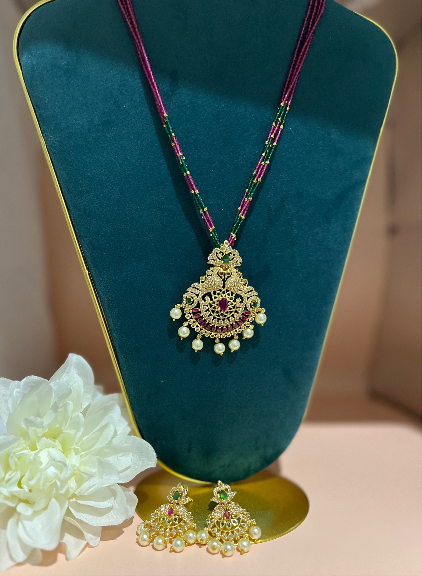 Krisha Crystal Necklace Set