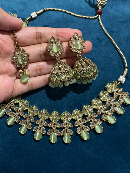 Renu Kundan Necklace Set - Pistachio