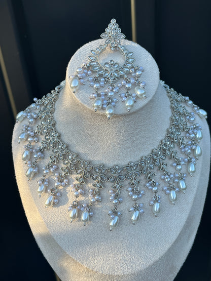 Nila Necklace Set - Silver