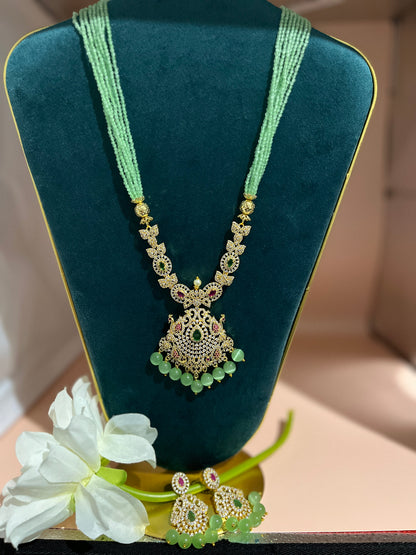 Pavithra Necklace Set - Peach