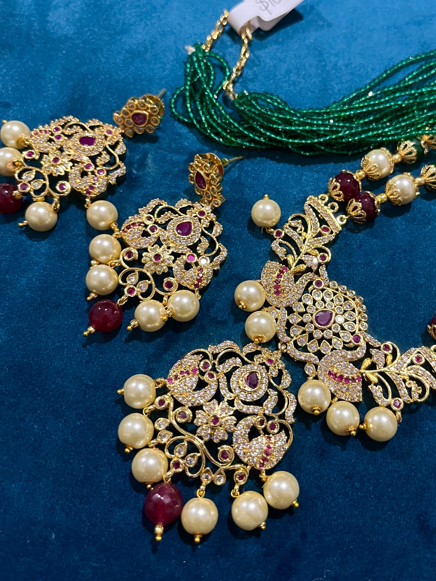 Arasha Necklace and Earring set - Green
