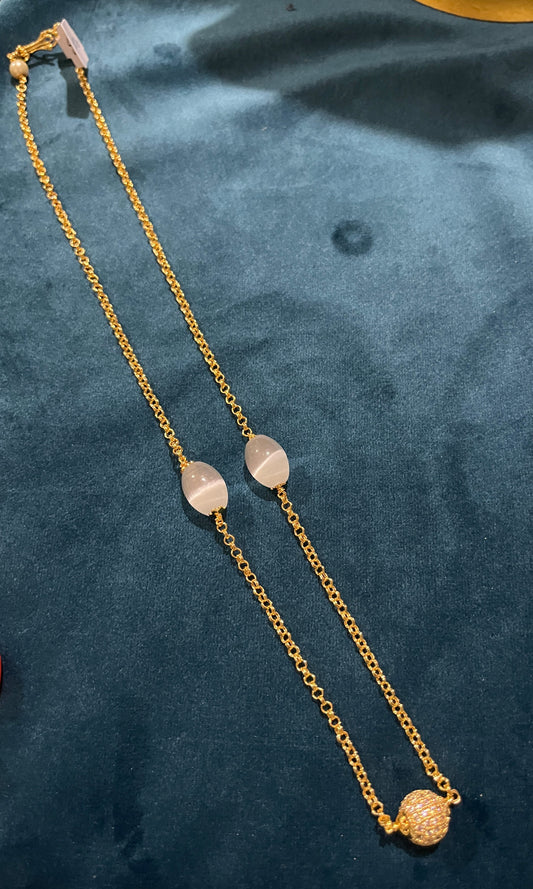 Laila Simple Glass Bead Necklace