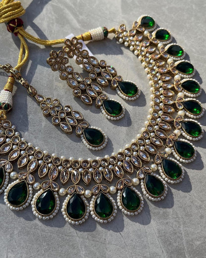 Abhi Kundan Necklace Set - Dark Green