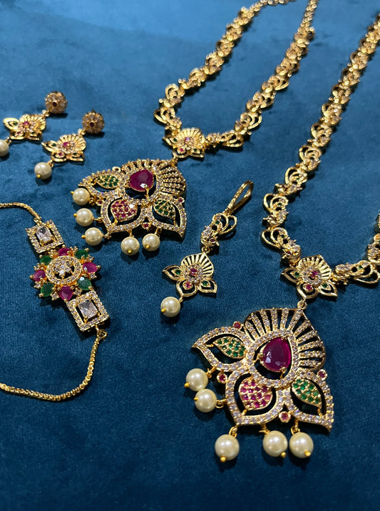 Shalini Semi Bridal Set with bracelet