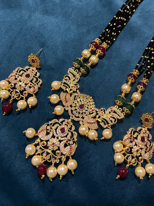 Arasha Necklace and Earring set - Black