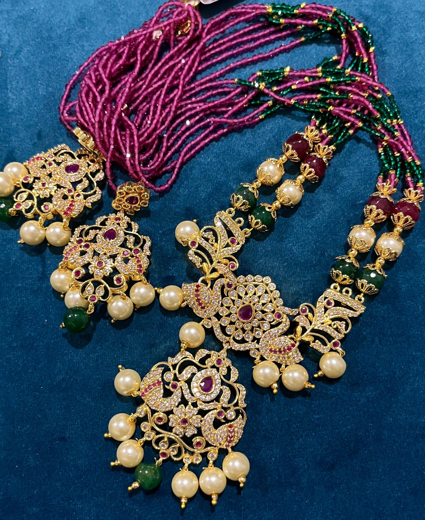 Arasha Necklace and Earring set - Pink